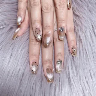 ネイル 稲垣 江梨花のネイルデザイン