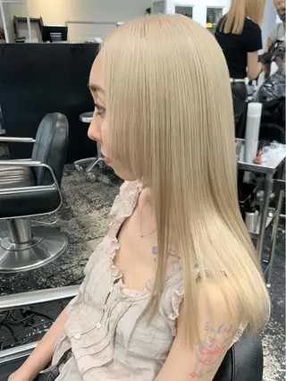 セミロング カラー ヘアアレンジ HARU//原宿🤍 リピート率NO.1のヘアスタイル