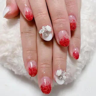 ネイル The Best Beauty受付担当のヘアスタイル