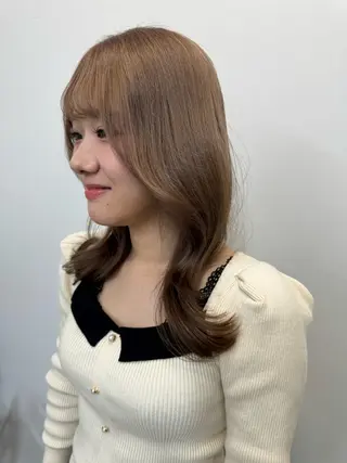 セミロング カラー sunc所属・こはる/韓国🇰🇷 /レイヤー/カラー♡のヘアスタイル