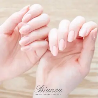 ネイル Bianca川越 🍓Nakasoneのネイルデザイン