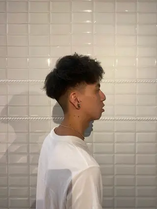 ショート パーマ 杉下 愛純のヘアスタイル