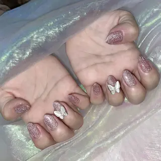 ネイル 🦋ネイルサロン ブラン🌈ゆりのネイルデザイン