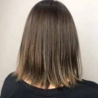 ミディアム カラー 柴田 祐輔のヘアスタイル