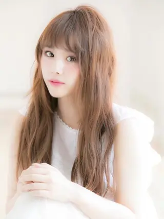 ロング カラー ヘアアレンジ トレンド眉🫧🪄 kumiの眉毛・アイブロウイメージ