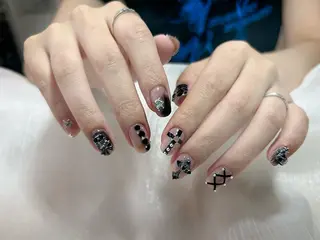 ネイル VIVIAN リサのネイルデザイン
