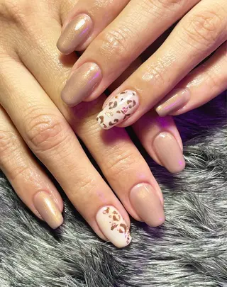 カラー メンズ ネイル Chérinail 爪のお手入れのネイルデザイン