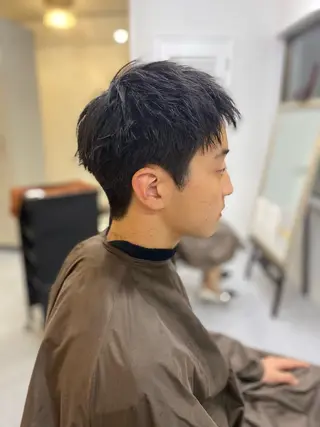 ショート 越坂部 桃子のヘアスタイル