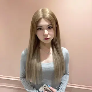 LUNTY NAMBA 難波駅前店所属・透け感ベージュ 🪐REN🪐のヘアスタイル