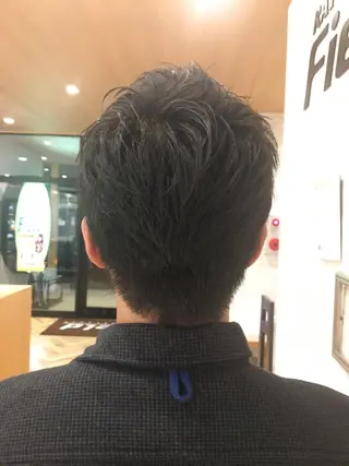 ショート メンズ 吉村 周馬のヘアスタイル