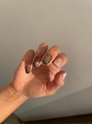 ネイル SALON VILLAGE AOYAMA 2nd.所属・NAKAMURA HARUKAのネイルデザイン