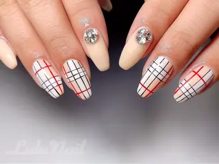 ネイル Lulu Nail所属・藤田 萌のネイルデザイン