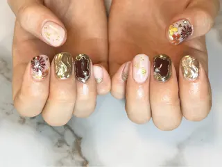 ネイル ネイリスト シンのネイルデザイン