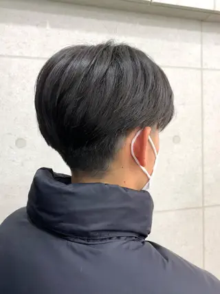 ショート メンズ レイヤー ハイトーン 暖色⭐︎KANAKOのヘアスタイル