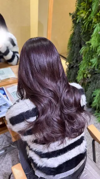 ロング 🩶透明感/レイヤー / kanon🩶のヘアスタイル