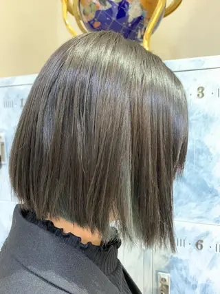 ショート カラー 髪質改善/縮毛矯正 ツヤ髪🩷さつきのヘアスタイル