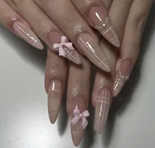 ネイル Lee Nailsのネイルデザイン