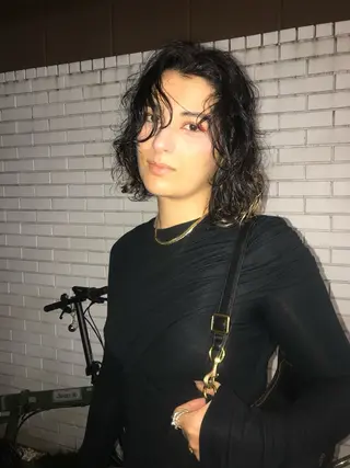 ミディアム 兼松 佑華のヘアスタイル