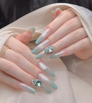 ネイル D-BEAUTY Nailsalonのネイルデザイン