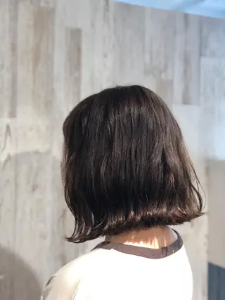 ショート カラー 大場 優のヘアスタイル