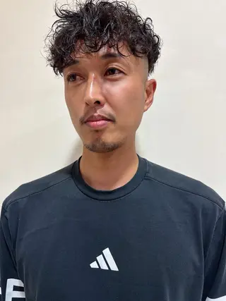 ショート パーマ メンズ イーストハムネオ高木 亮人🌿のヘアスタイル