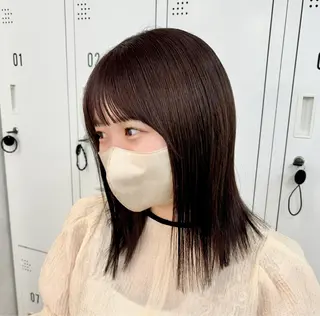 ミディアム カラー ネヅ カオルのヘアスタイル