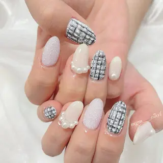 ネイル MoON...❤︎ MeGuのネイルデザイン