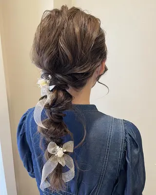 ロング ヘアアレンジ サソウ ユリエ🥥のヘアスタイル