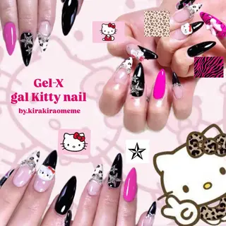 ネイル キラオメ Neneのネイルデザイン