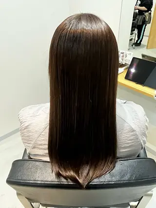 セミロング omaフクダ 縮毛矯正/艶髪カラーのヘアスタイル