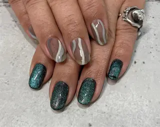 ネイル Shimmer Nail所属・Shimmer Nail⋆*✩のネイルデザイン