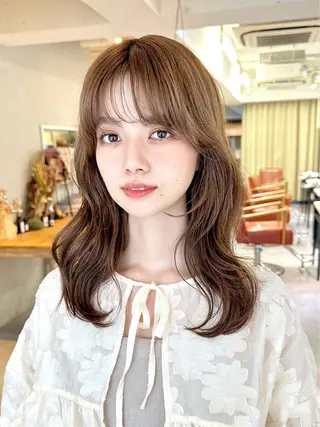 ミディアム JYUNESU表参道所属・韓国ヘア🇰🇷🎀 透明感カラーのヘアスタイル