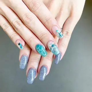 ネイル amour所属・amour ERIKAのマツエク・マツパデザイン