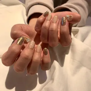 ネイル 山本 理紗子のネイルデザイン