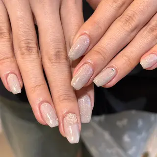 ネイル 関谷 真登佳のネイルデザイン