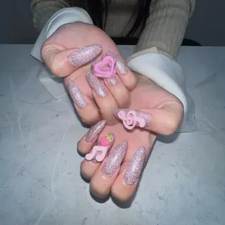 ネイル 谷井 清嘉のネイルデザイン