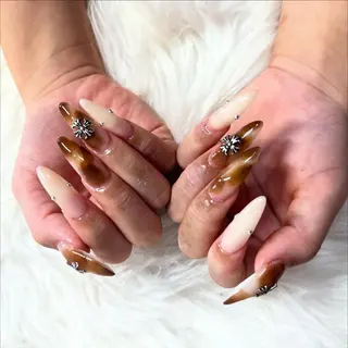 ロング mao .のネイルデザイン