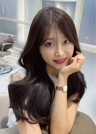 セミロング 顔周り/艶感カラー /レイヤー/TAKUのヘアスタイル