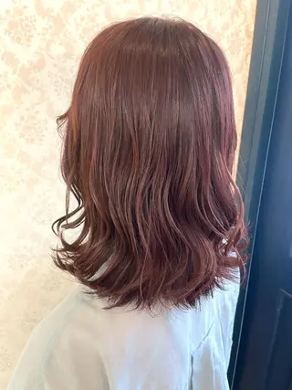 ミディアム カラー ヒヨシ ルナのヘアスタイル