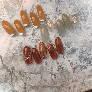 ネイル 河野 弥月のネイルデザイン