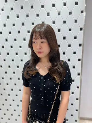 セミロング コテ巻き風パーマ 銀座RINOSEのヘアスタイル