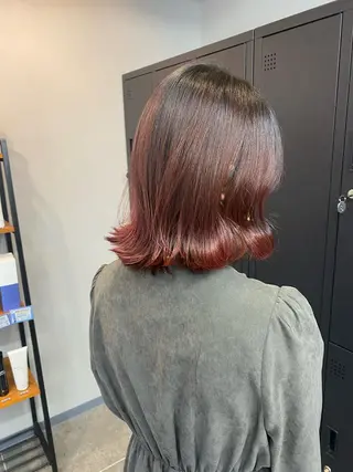 ミディアム maco 艶感ハイトーン🦋のヘアスタイル