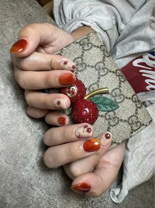 ネイル bylaki🌈 RENAのネイルデザイン