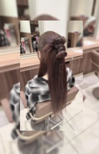 ヘアアレンジ 🫧ヘアアレンジ🎀 ウガジン💞🪄のヘアスタイル