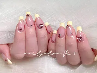 ネイル ✨Nailsalon Vi+✨のネイルデザイン