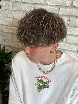 ショート B TECH by Zen sly所属・辻 日向のヘアスタイル