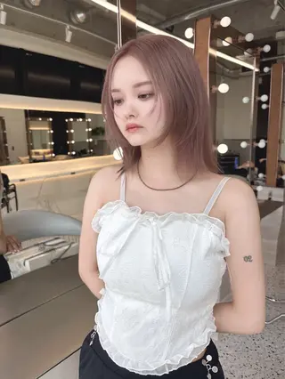 ミディアム rina／ベージュ ワンホン/韓国ヘアのヘアスタイル