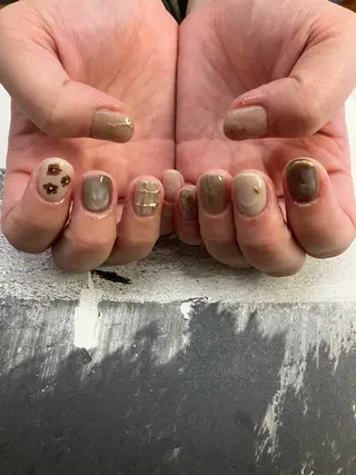 ネイル nana ⠀ ⠀のネイルデザイン