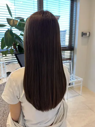 ロング ニシグチ サヨのヘアスタイル