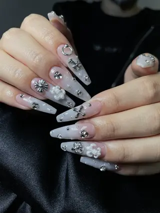 ネイル YURI NAILのネイルデザイン